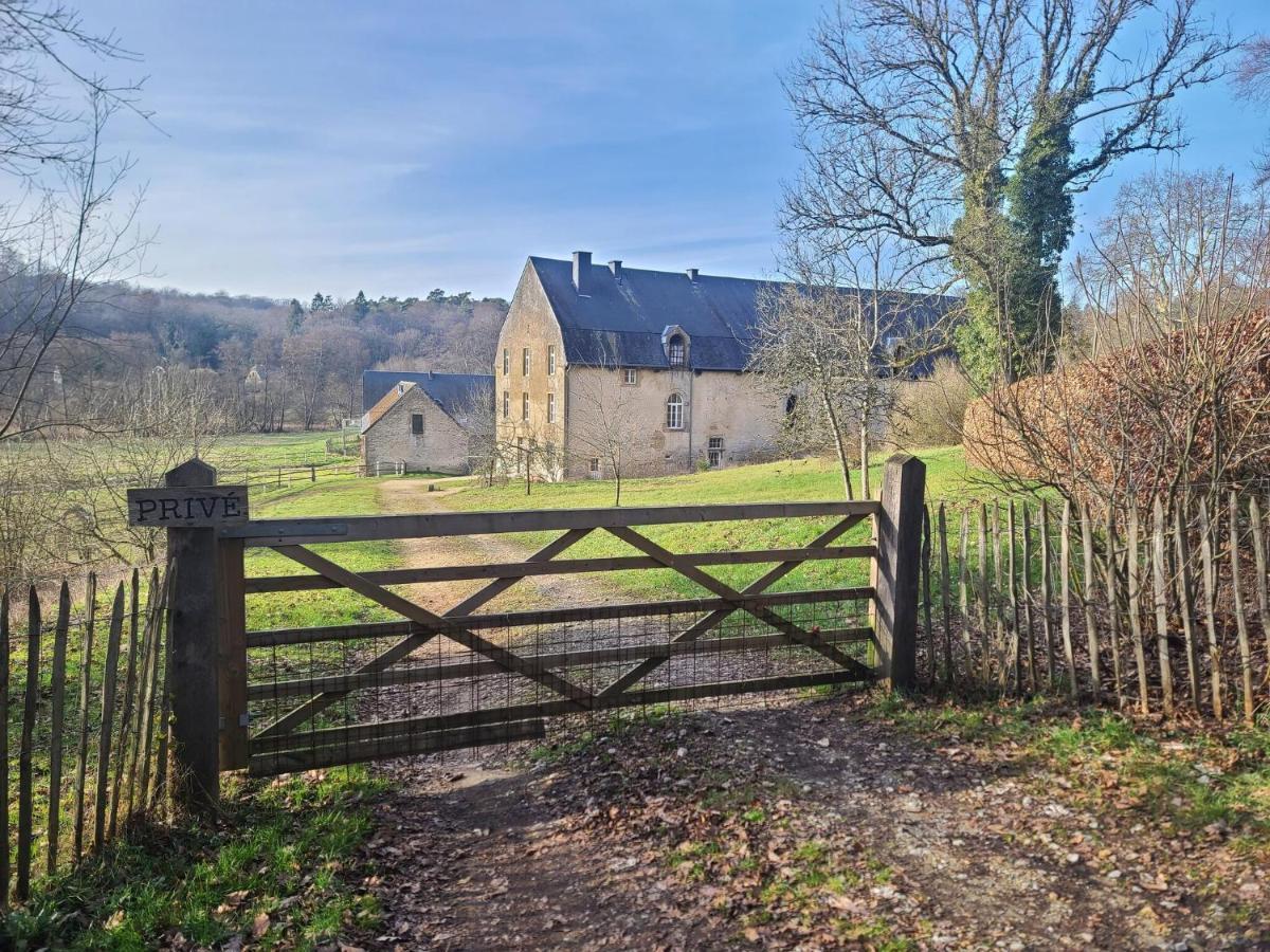 Accommodation In The Forges Of Orval Abbaye d'Orval Exteriör bild